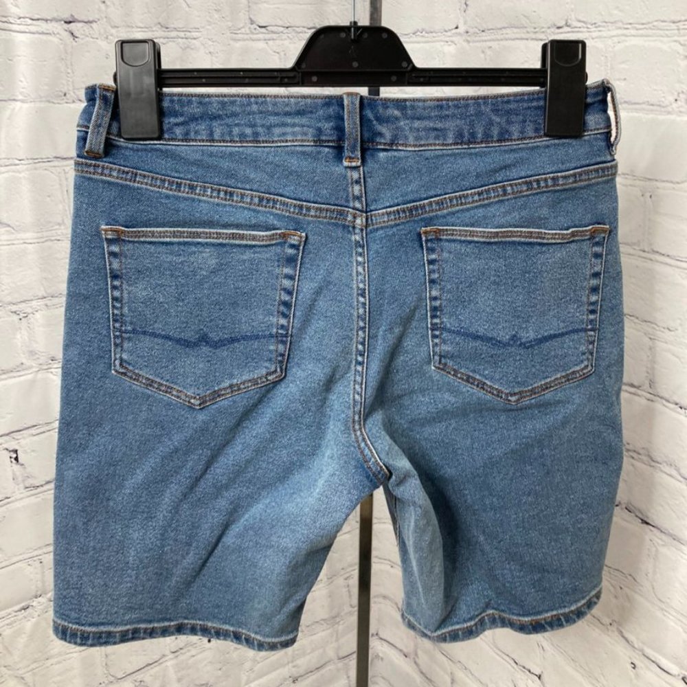 ASOS Design Jean Shorts - Picture 2 of 5
